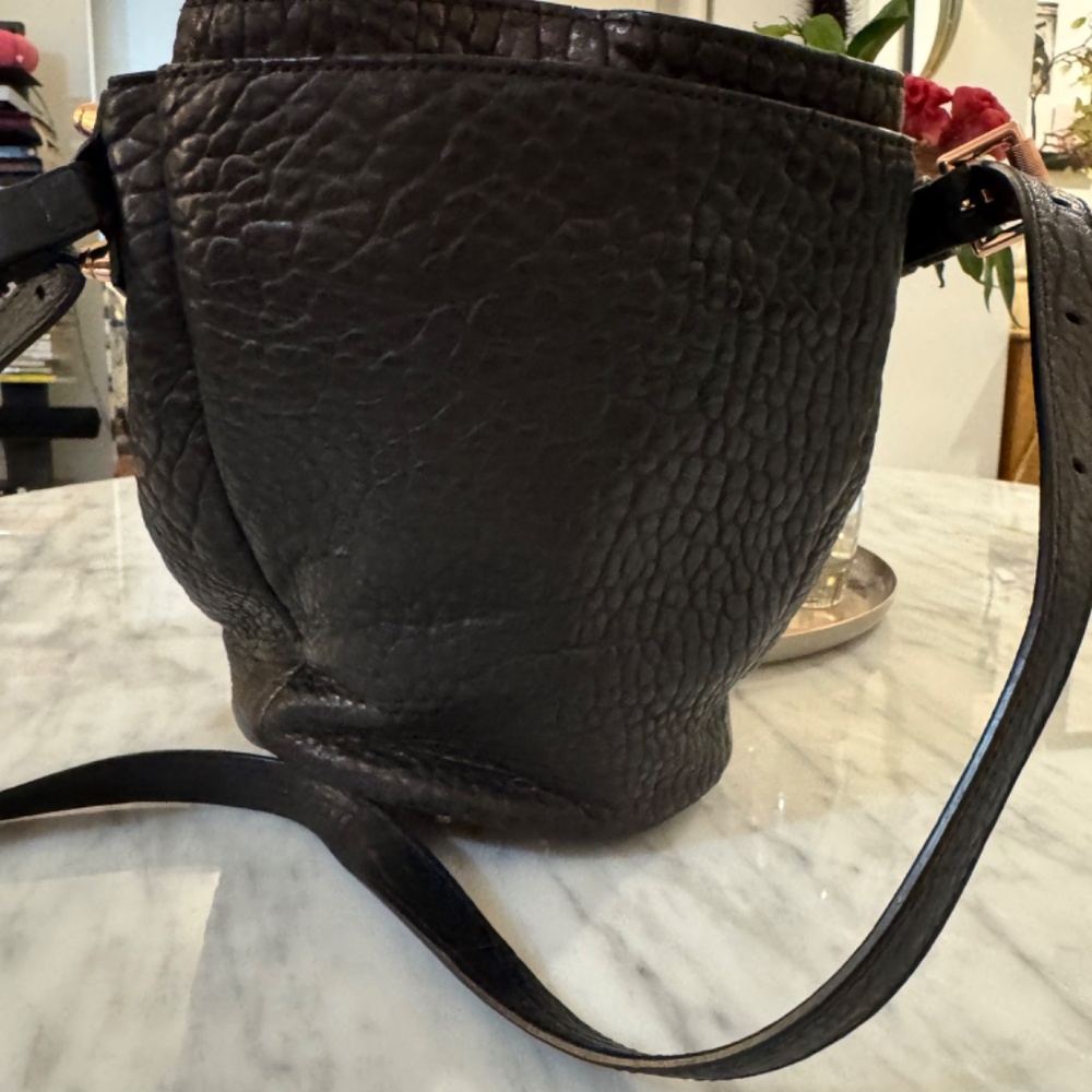 Alexander Wang Black & Rose Gold Diego Bucket Bag (perfect condition) - Picture 3 of 3